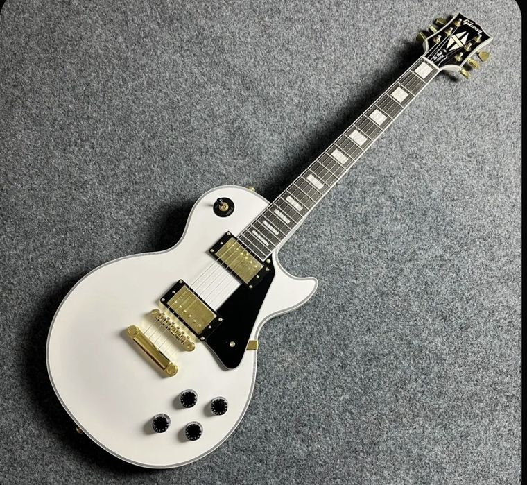 Электрогитара и комбик для начинающих. НОВЫЕ