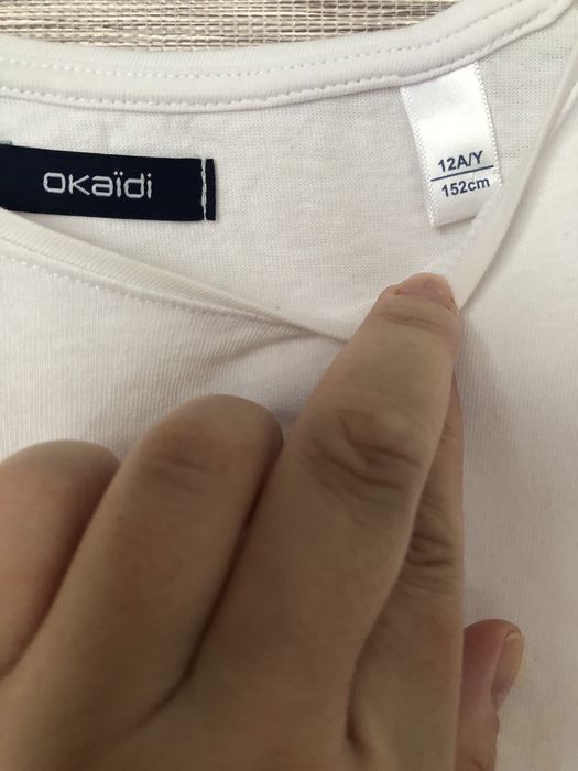 Къси панталонки и тениска