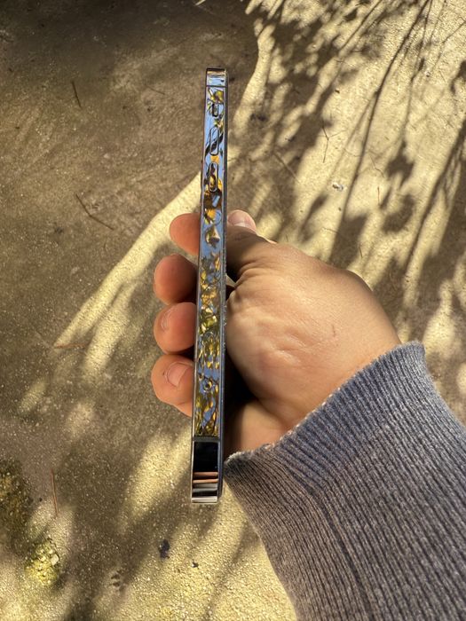 Iphone 12 PRO       !