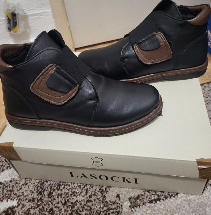 Vand ghetuțe piele naturala