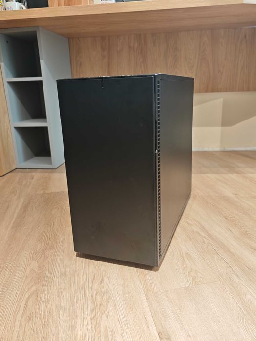 Desktop / Настолен компютър / Работна станция