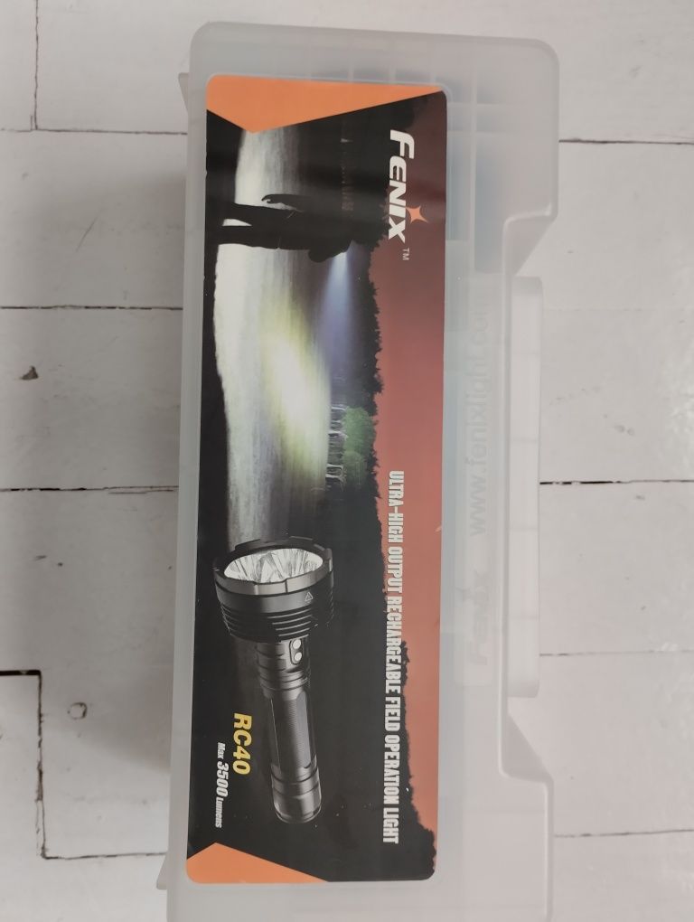 Фонарь Fenix RC40