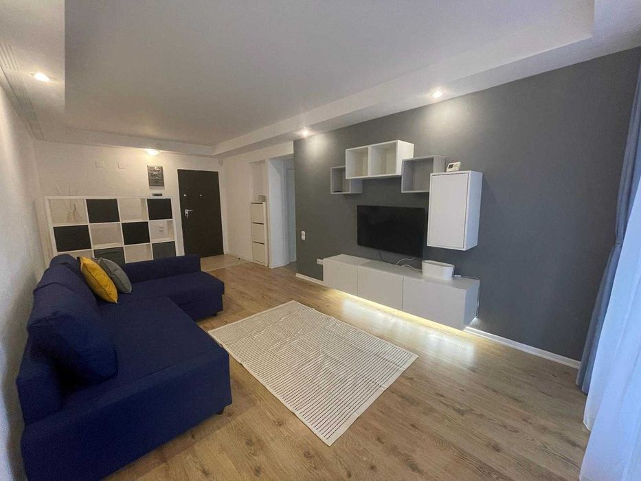 2 camere, parter cu gradina, Cosmopolis