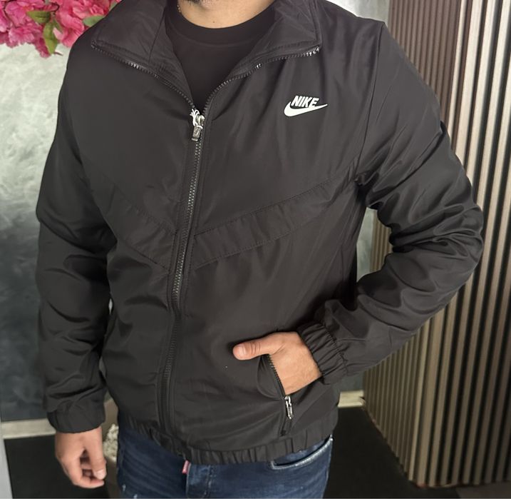 Мъжко есенно яке Nike