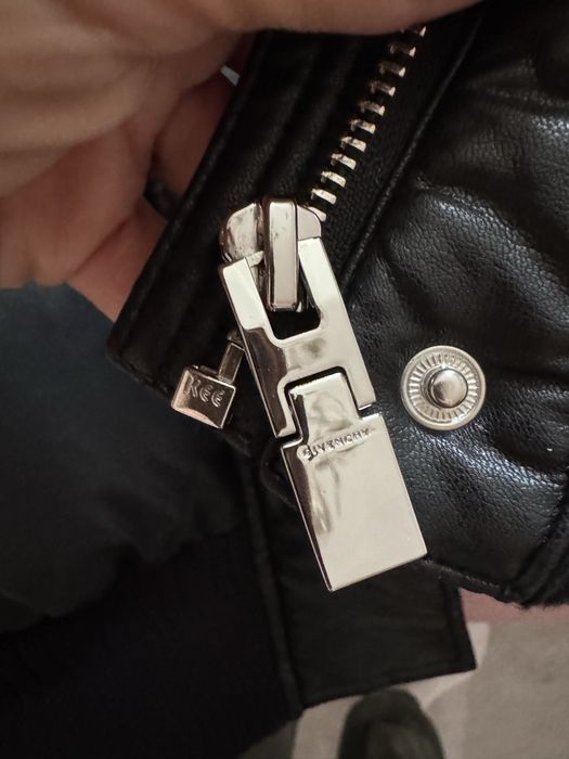 Givenchy детско яке 8 години