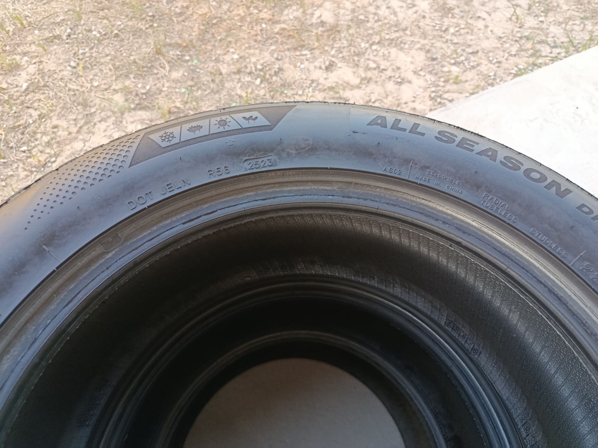 225 55 R17 Shina Imperial 2 dona