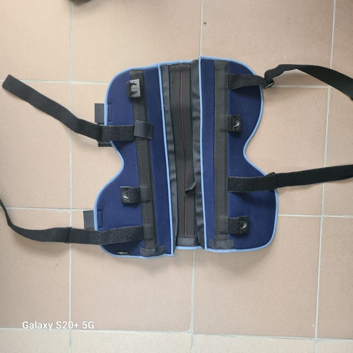 Orteză fixa genunchi nr M