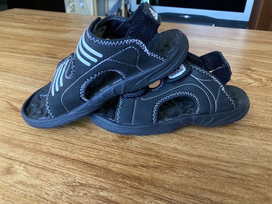 Оригинални детски джапанки Adidas