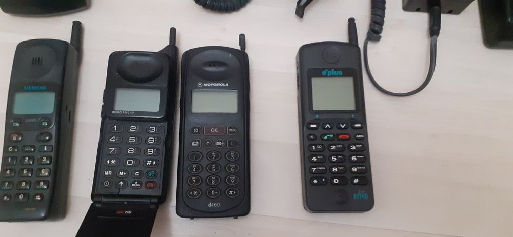 Telefoane cu taste functionale