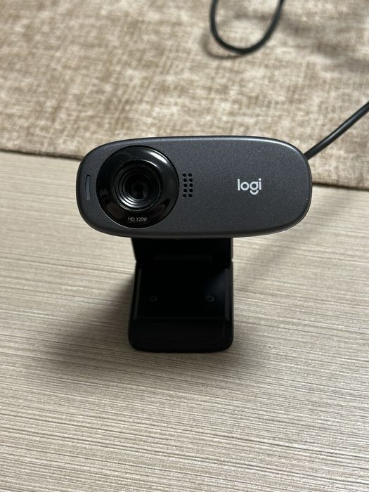 Camera Web Logitech Logi C270 720P