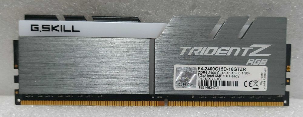 Memorie 8GB DDR4 G.Skill Trident Z RGB