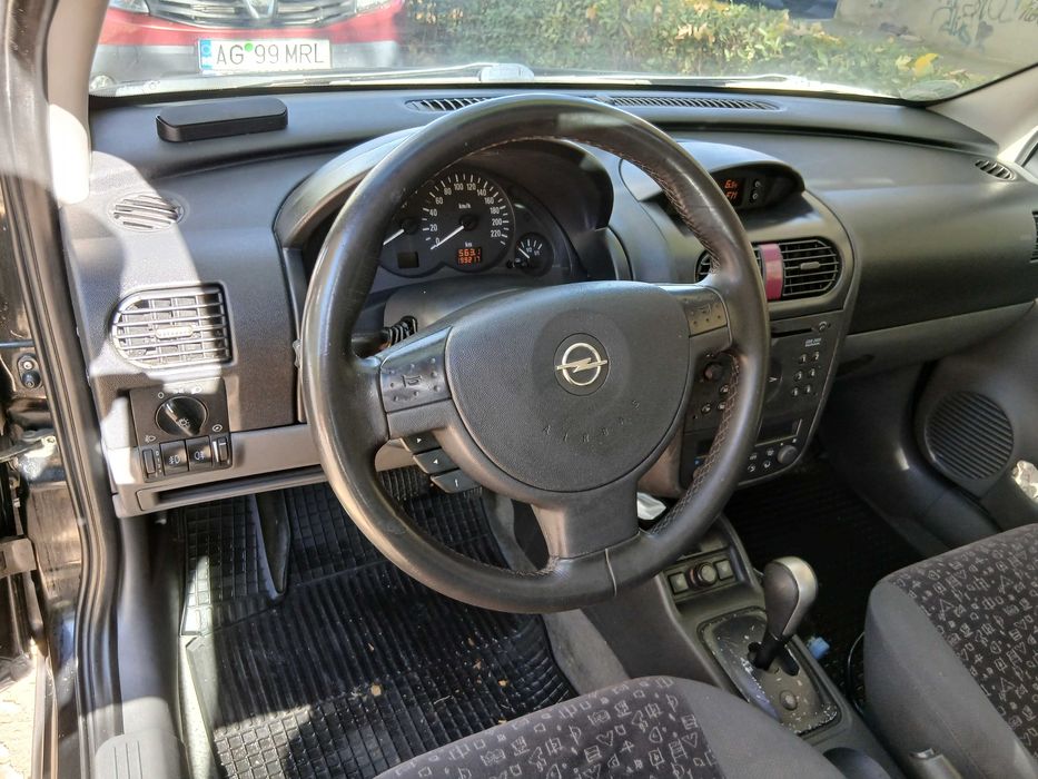Opel Corsa 1.2  automat