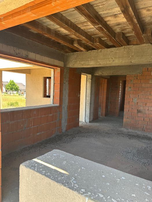 Vand teren si constructie