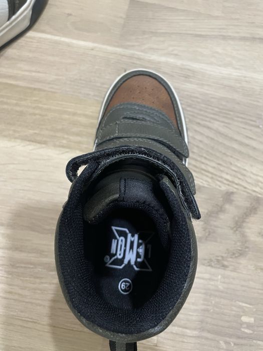 Нови зимни боти  за дете - 29 номер