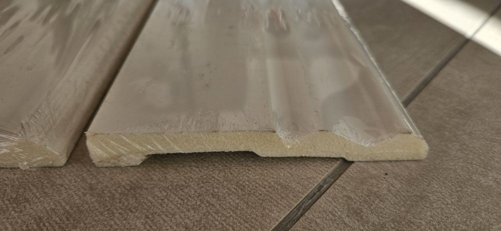 Подови первази, алуминиеви первази