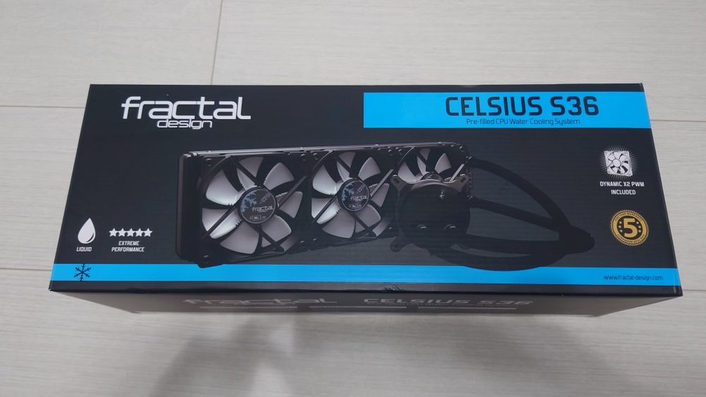 Cooler PC Fractal Celsius S36 Black Tri-slot