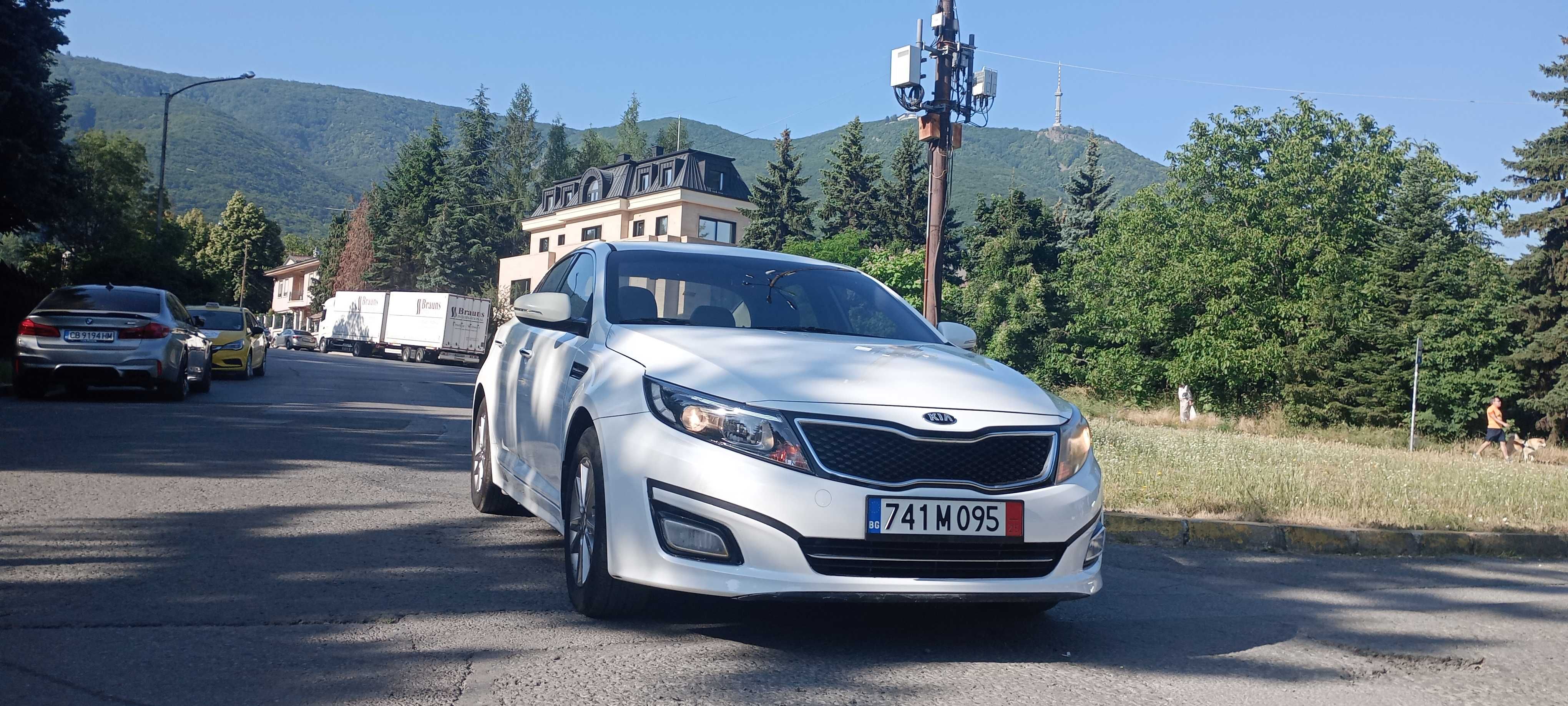 Страхотна Киа К5 GAZ 2015година