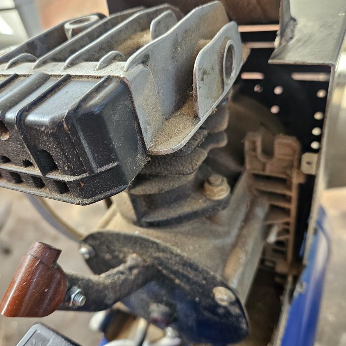 компресор с две бутилки по 25 lt