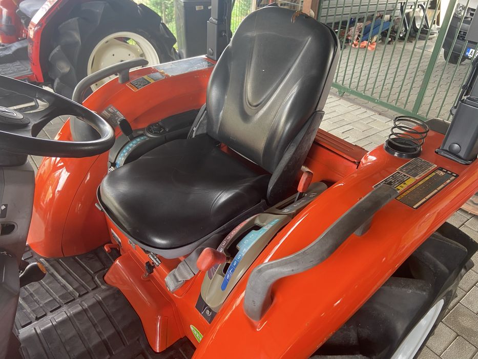 Tractor japonez Kubota KL265, model nou, 26cp