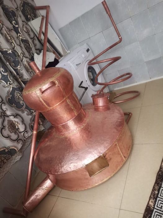 Am un cazan de făcut țuică la capacitatea de 103 l din cupru alimentar