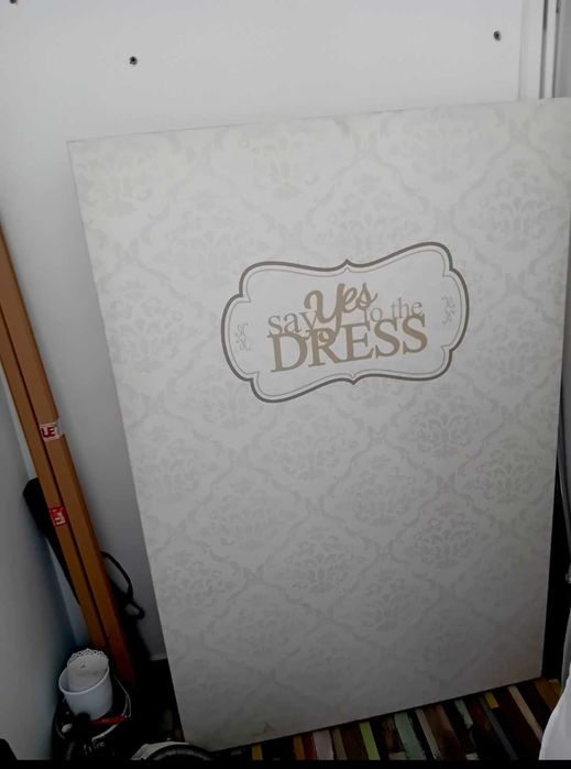 Donez cadru din lemn pentru expozitii si reclame 2 bucati