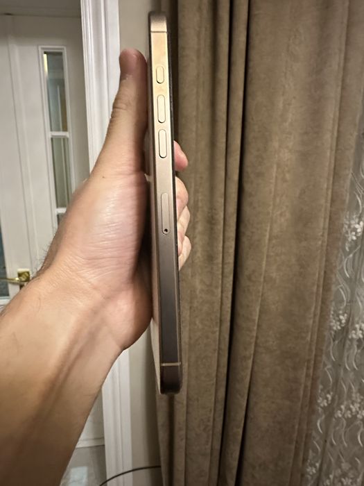 Iphone 16 pro max 100%