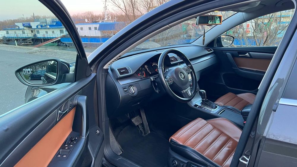 Vand Volkswagen Passat B7 2012 2.0 TDI 4motion