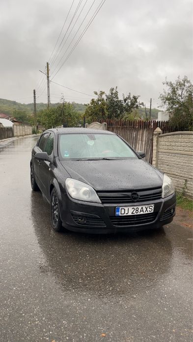 Opel astra h