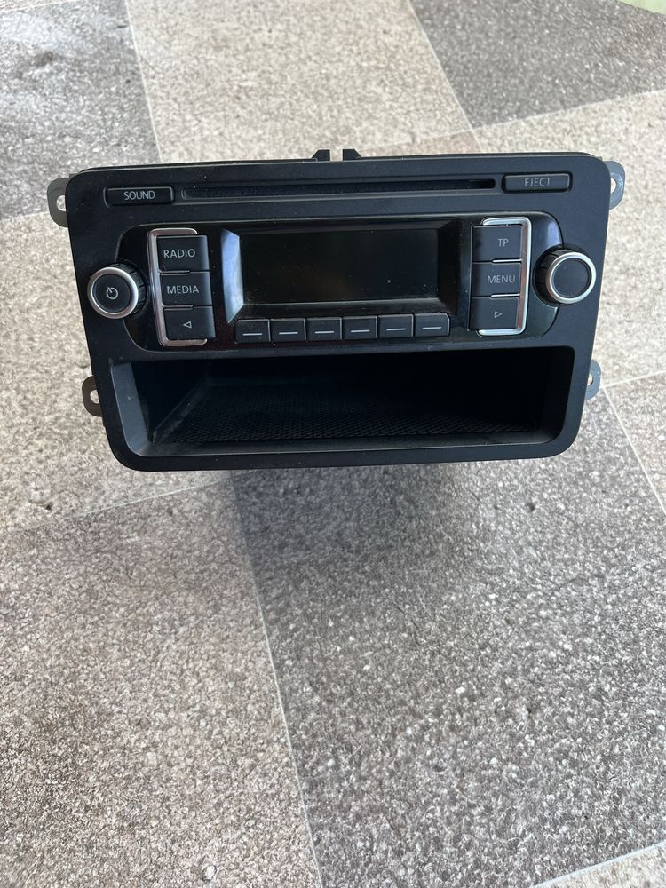 Radio Cd Player Boxe Caddy 2011-2015 Rama Grila Panou Clima Consola