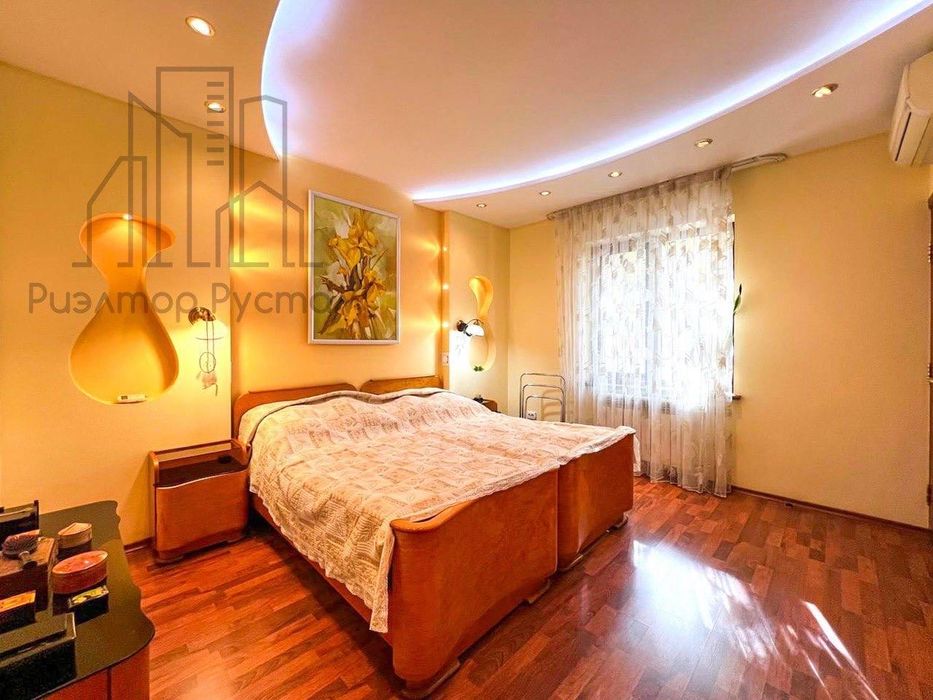 4/4/4 77-серия 2х6 Дархан ЗАГС 105м2