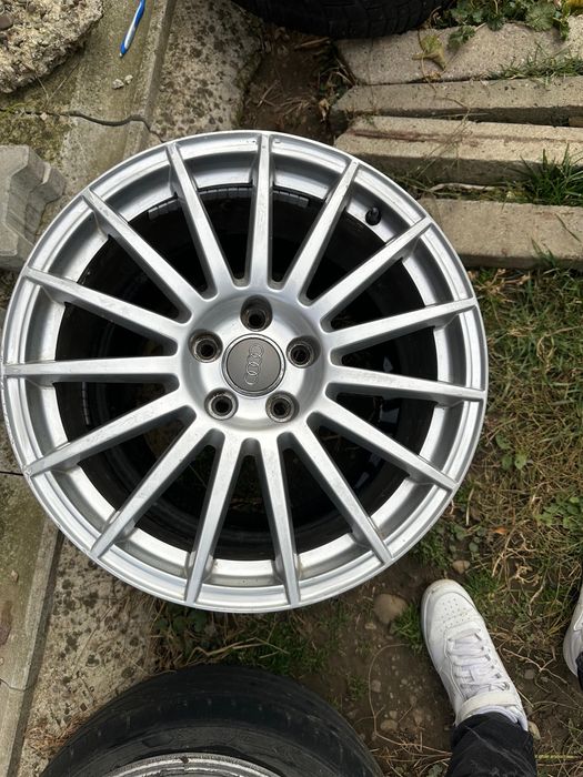 Jante originale Audi r18