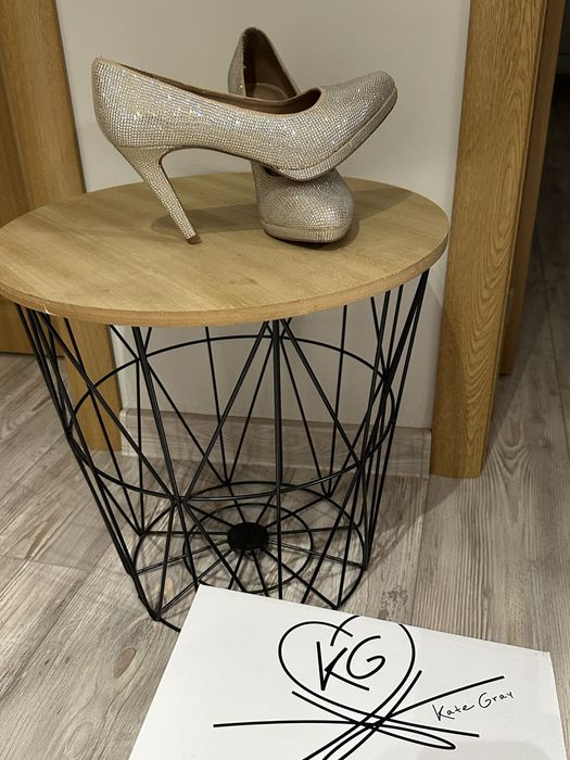 Булченска рокля в добро състояние