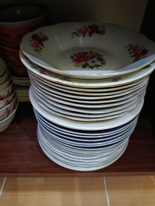 Продается б/у посуда в хорошем качестве