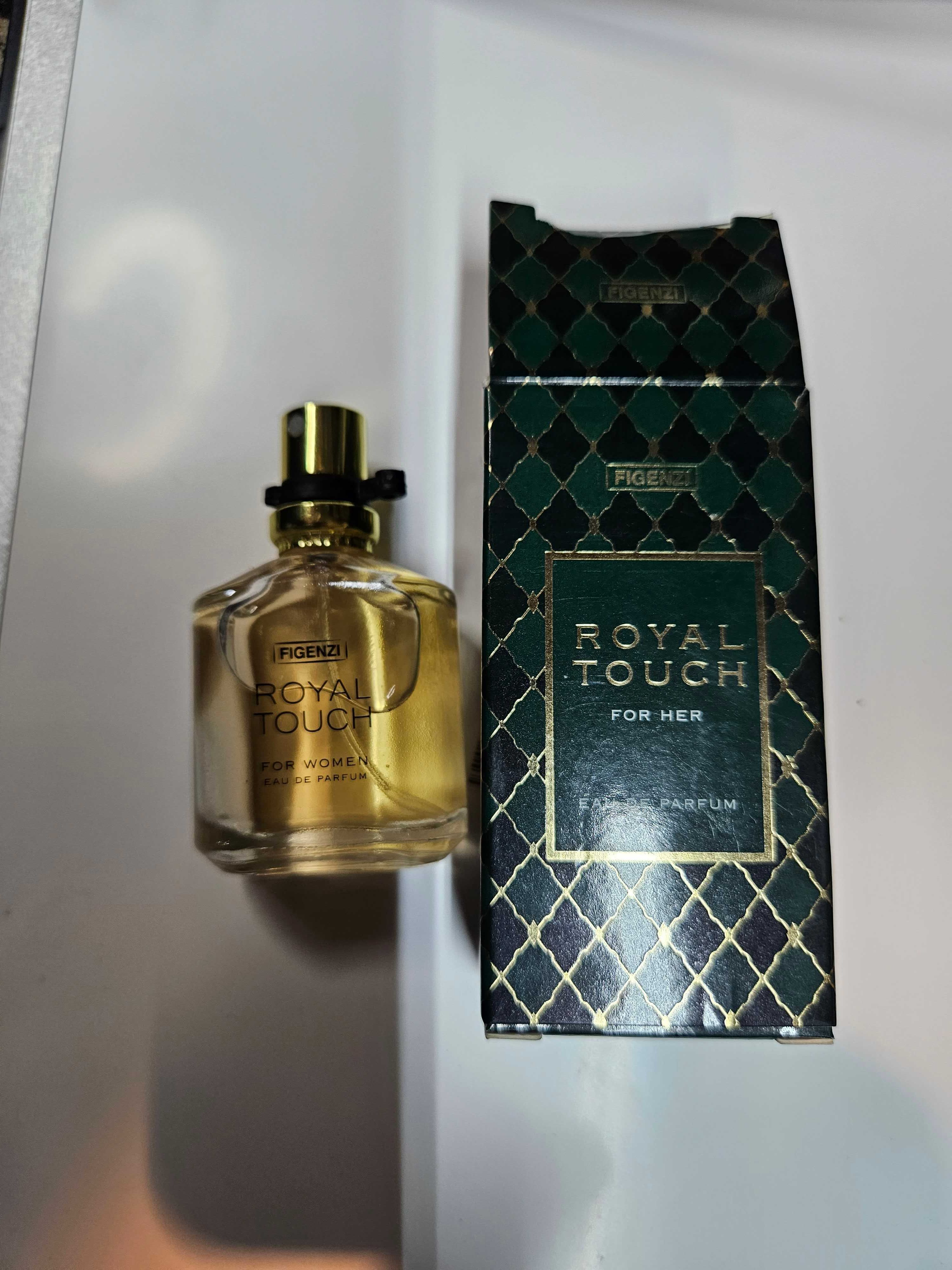 Royal Touch eau de parfum 15 ML.