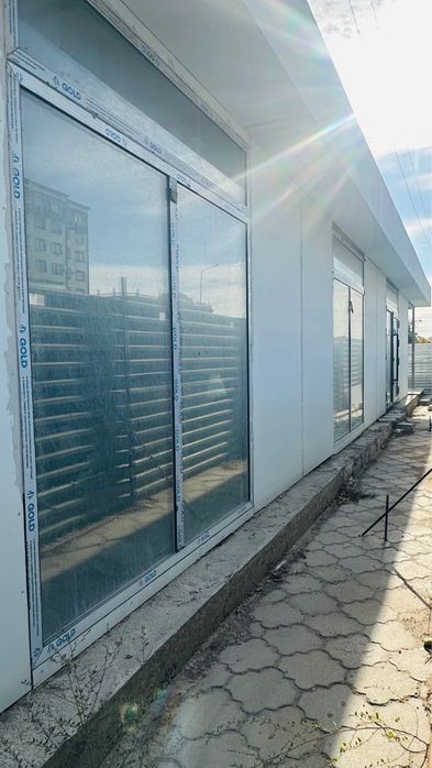 Сдам в аренду коммерческое помещение (магазин)