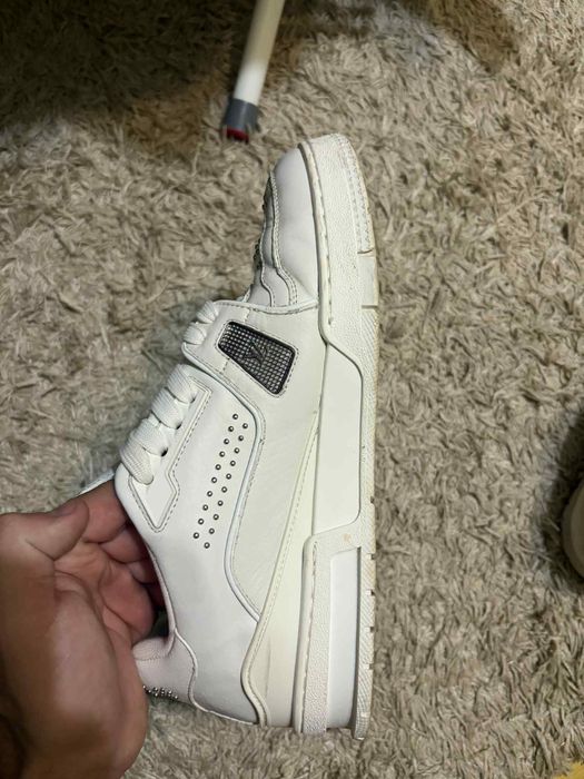 Adidasi Louis Vuitton