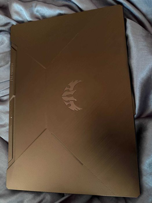 Laptop Asus TUF F15 FX506LH