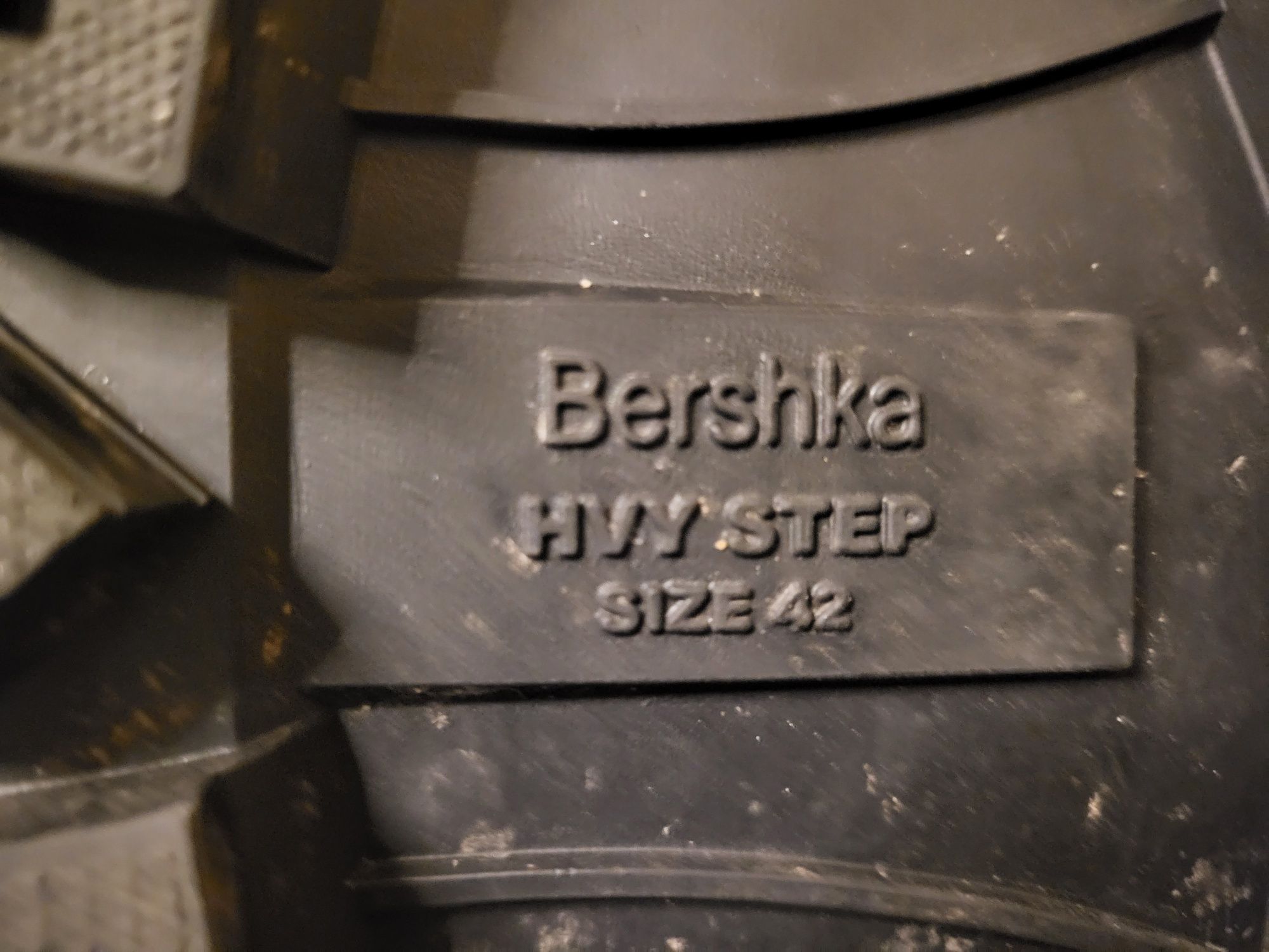 Обувки Bershka 42 EU