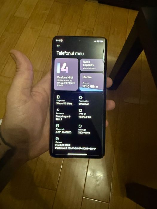 Vând sau schimb Xiaomi 13 ultra 16 GB RAM 1 tera stocare