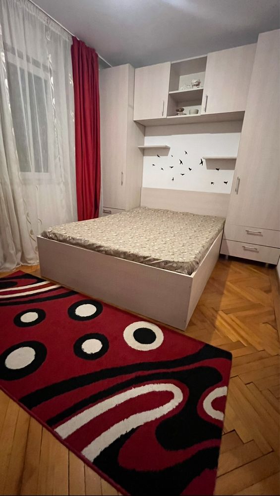 Apartament doua camere de vanzare