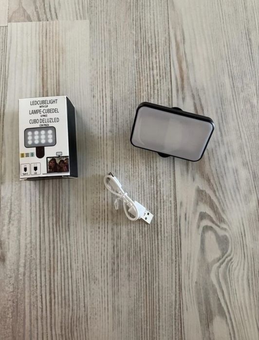 Допълнителна светкавица за телефон с три режима на светлнина