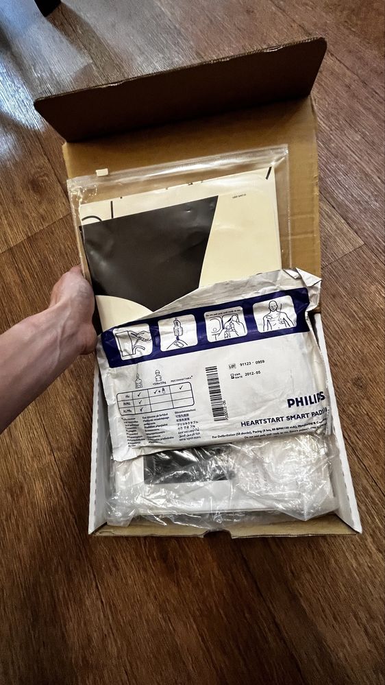 Дефибриллятор PHILIPS