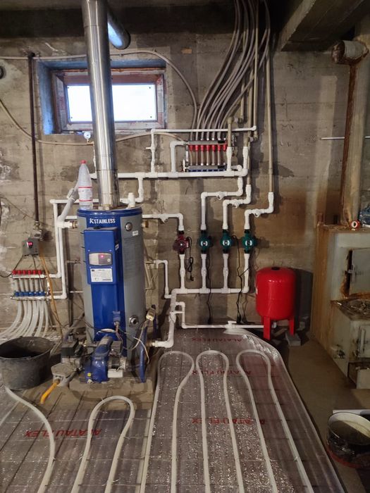 Работы и монтаж сантехники установки котлов газа электро и твёрдого то