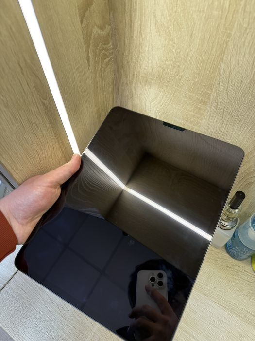 Ipad pro m1 12.9 inch