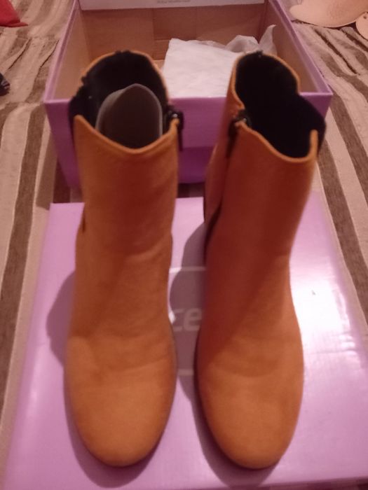Оригинални Дамски Боти!-50%!