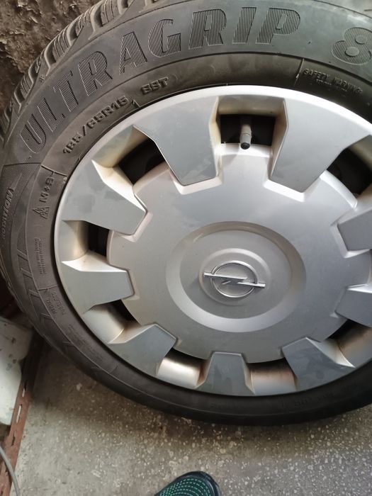 Vând jante tabla pe 15