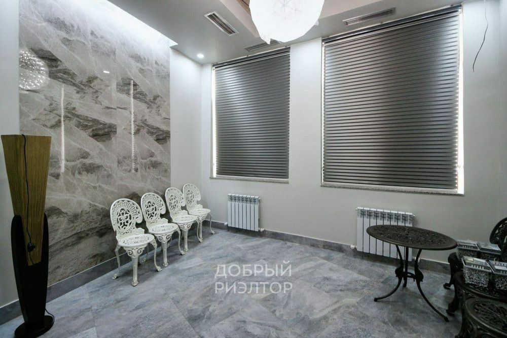 Помещение (330 м²)  на ул. Паркент (ориентир - Паркентский рынок)