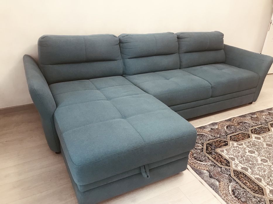 Продается Диван