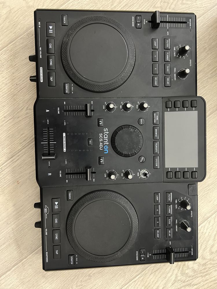 Продается Stanton SCS.4DJ автономный DJ контроллер