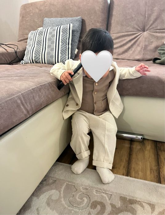 Продам детский костюм